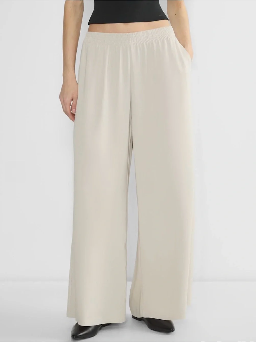 Aritzia Babaton Parker Palazzo Pant - Studio Drape - Picture 1 of 12